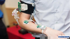 可穿戴技术“读懂”肢体语言 成为聋哑人的贴身